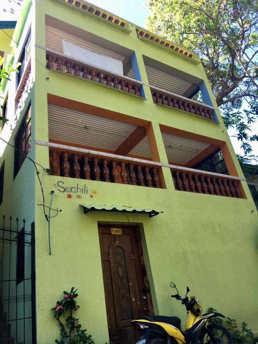 Swahili Apartelle - Housity