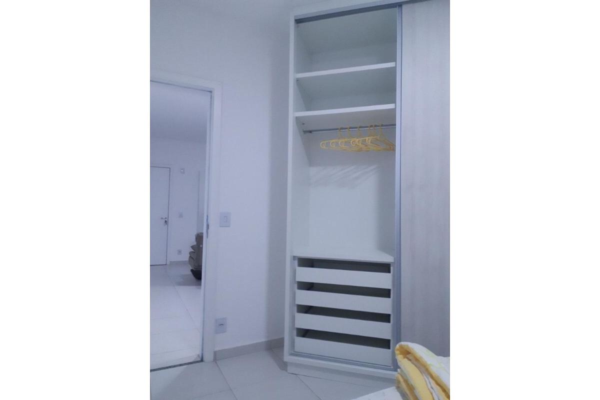 SHANTI-APTO INCRÍVEL INTEIRO, 1SUÍTE & WIFI, 1 DORM máx 4 pessoas - Housity