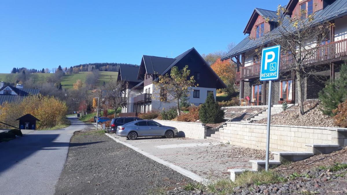 První Apartmán Vítkovice - Housity