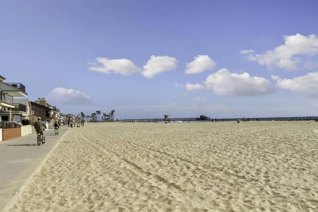 Suitetrails - 1000#2 Magnificent Beach Home w/ AC & 4K TVs