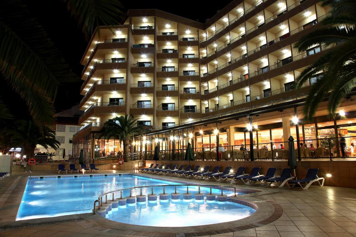 Piscina en o cerca de Hotel & Spa Peñiscola Palace