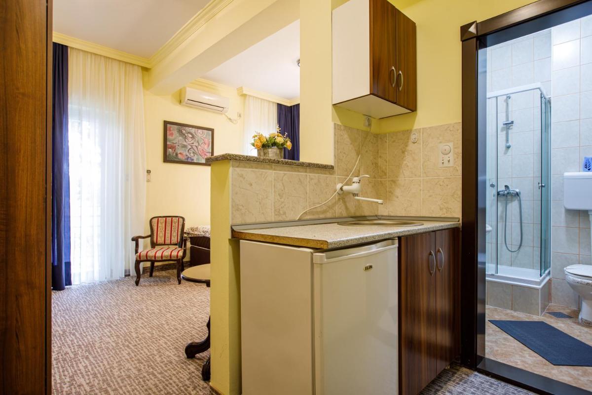 Villa Modena - Housity
