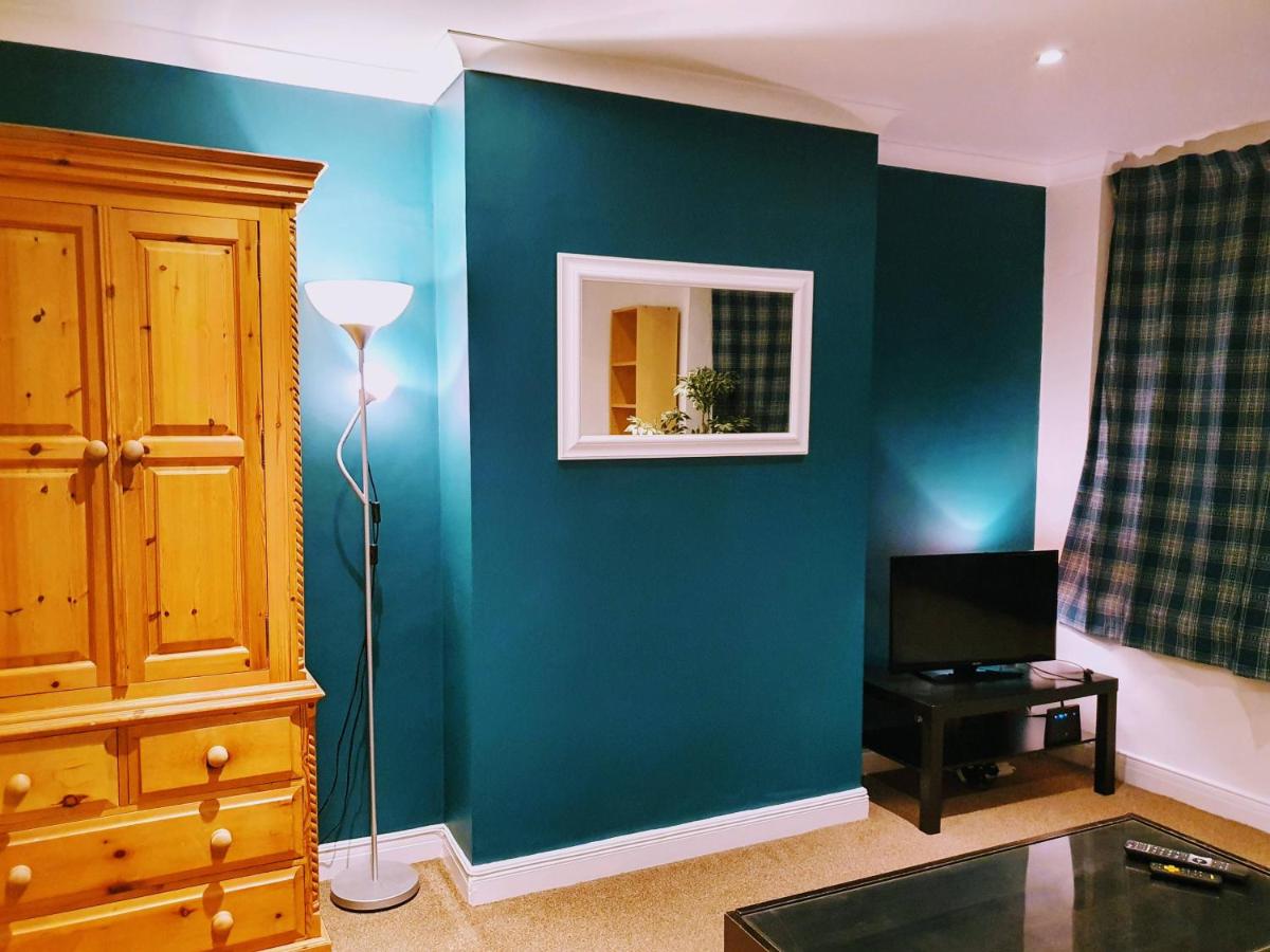 Mackie House by Cliftonvalley Apartments - Housity
