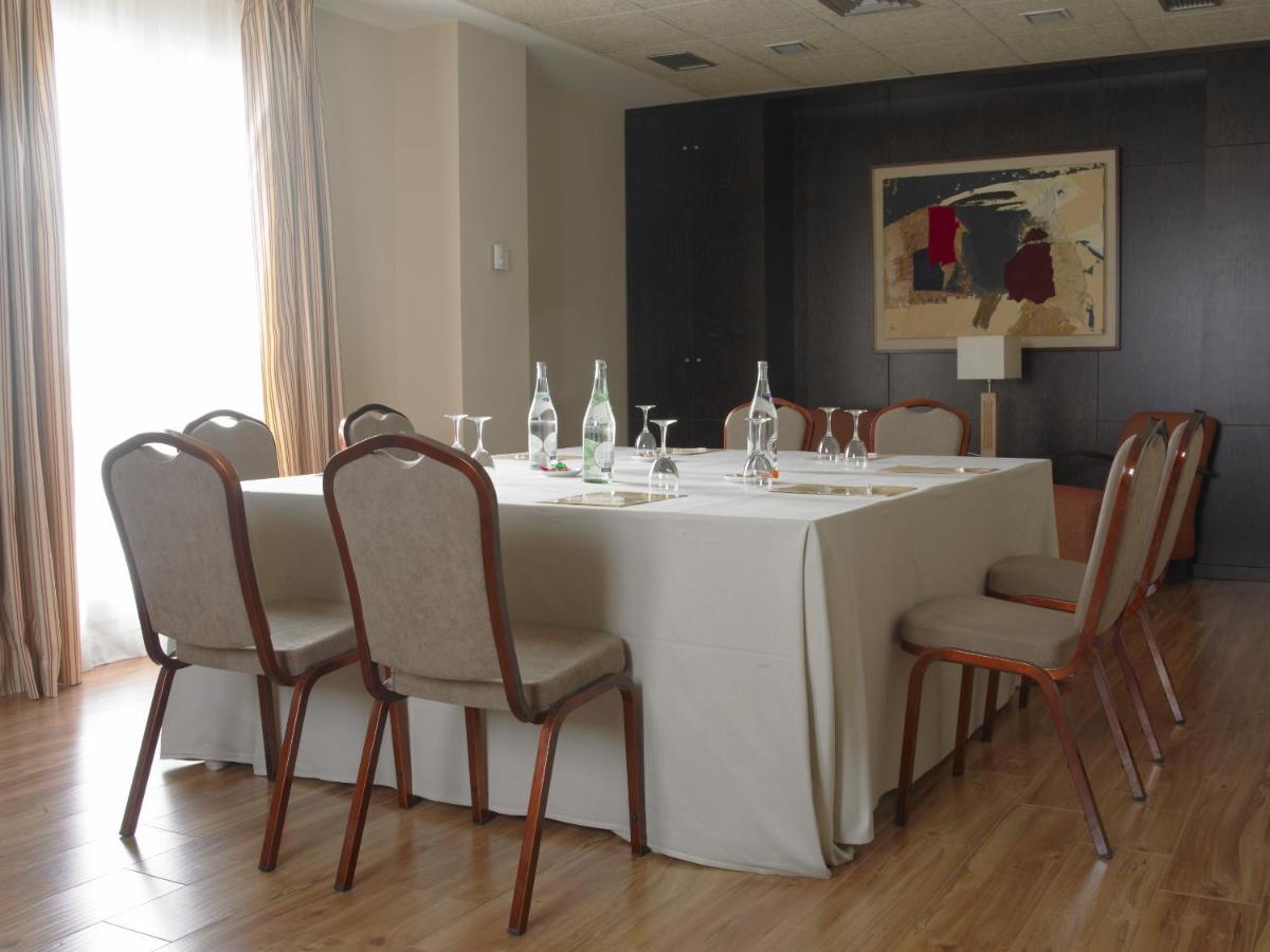 Imagen de la galería de Hotel Isla de La Garena, en Alcalá de Henares
