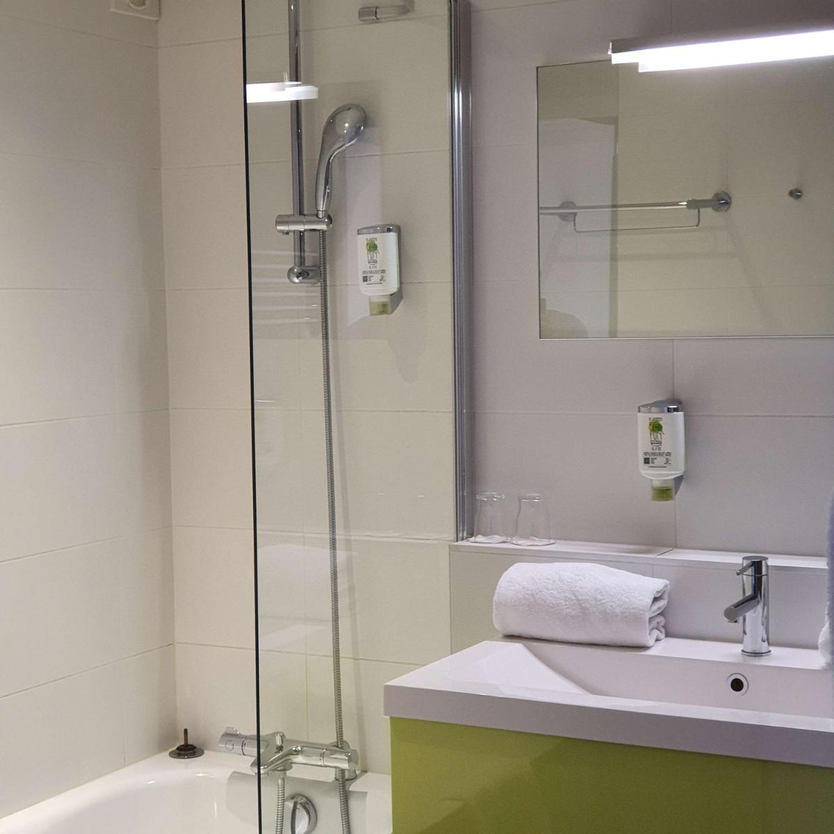 Salle de bains dans l'établissement Best Western Aquakub