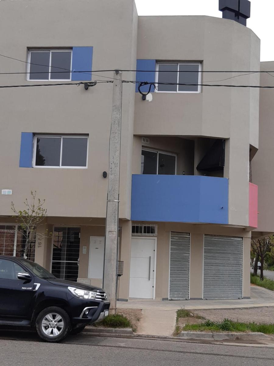 Departamento nuevo 2 dorm, parrilla, cochera - Housity