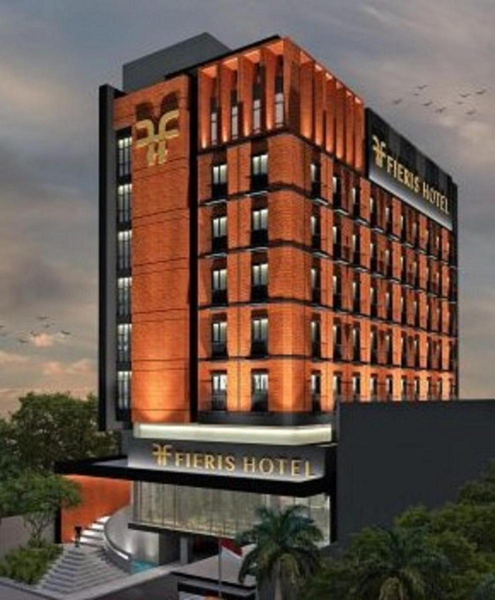 Suitetrails - Fieris Hotel