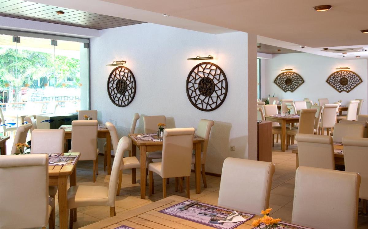 Flamingo Hotel 4* - Housity