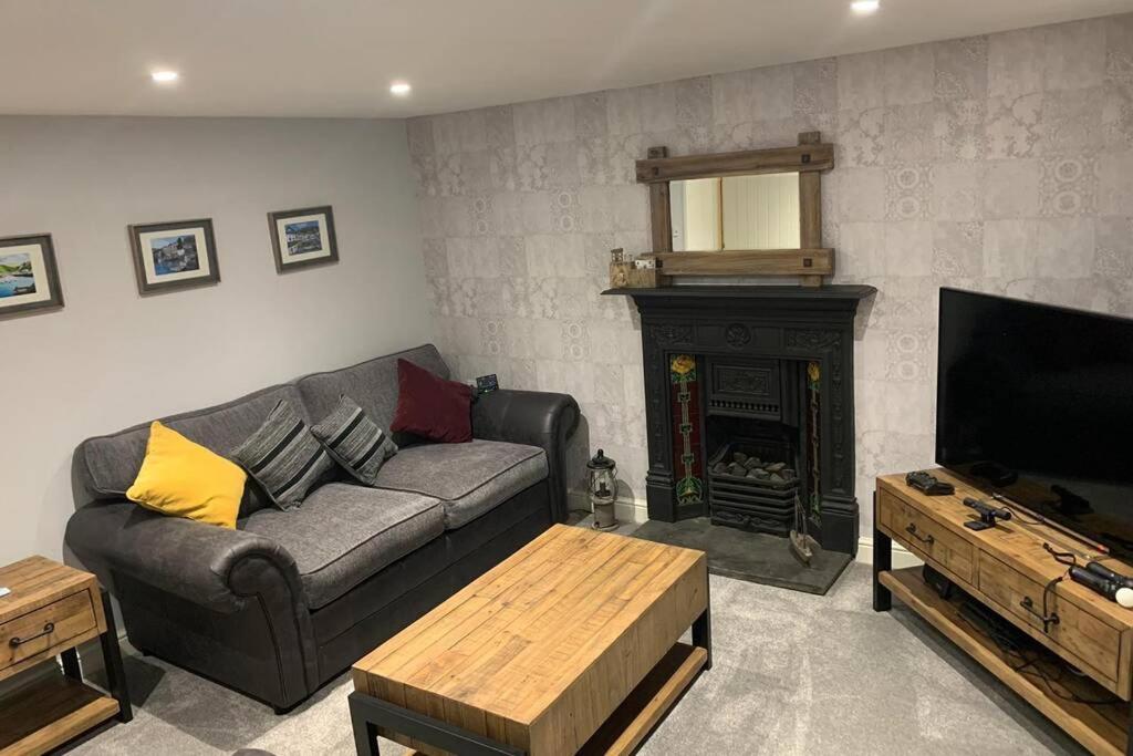Beautiful Cottage in Central St Columb Major - Housity