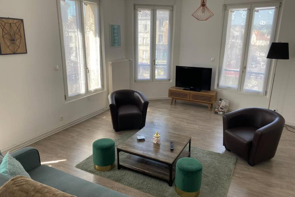 DOM PERIGNON, magnifique appartement au coeur du centre ville d'epernay - Hizvo