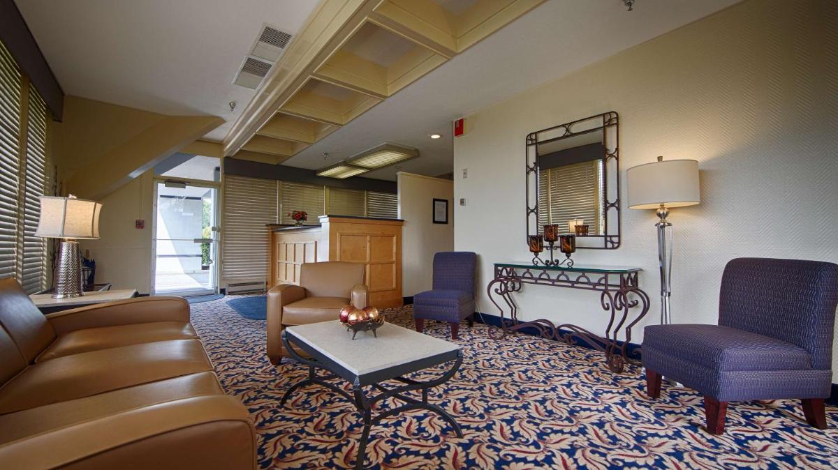 Best Western at Historic Concord - Housity