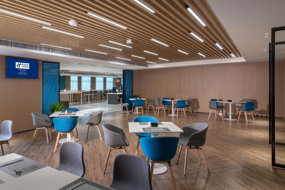 Suitetrails - Holiday Inn Express Changsha South Railway Station, an IHG Hotel