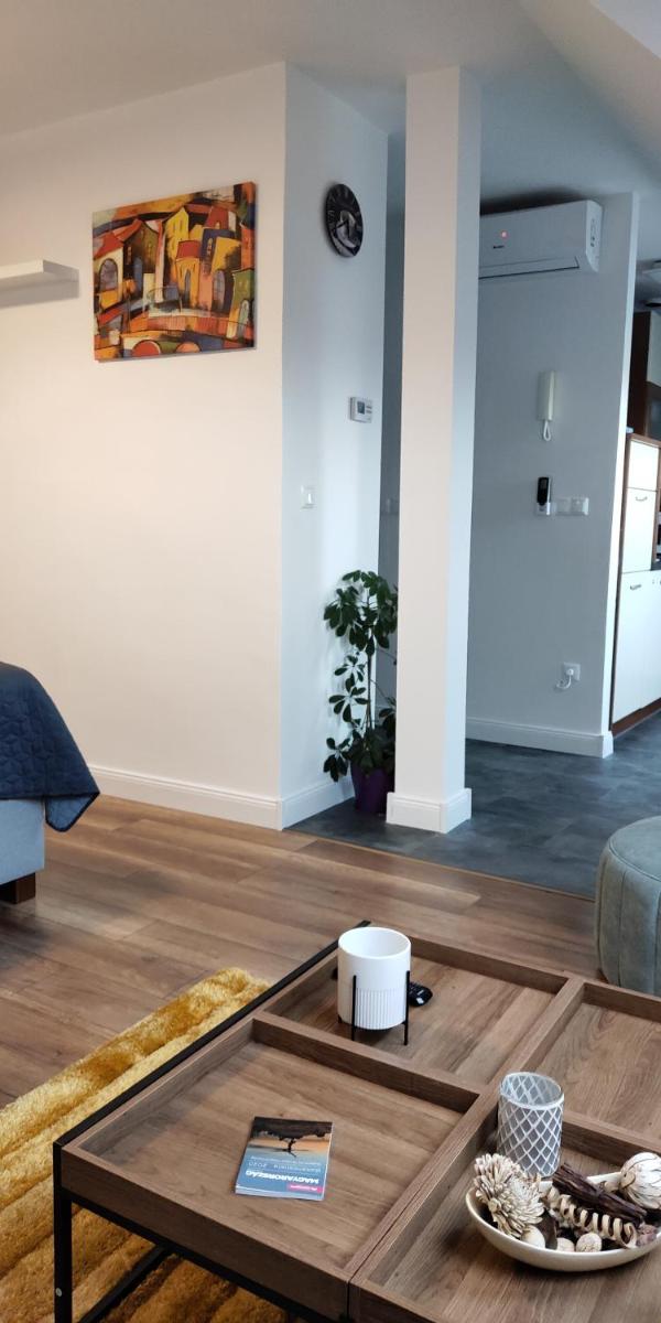 Pe-Ki Apartman Várpalota - Housity
