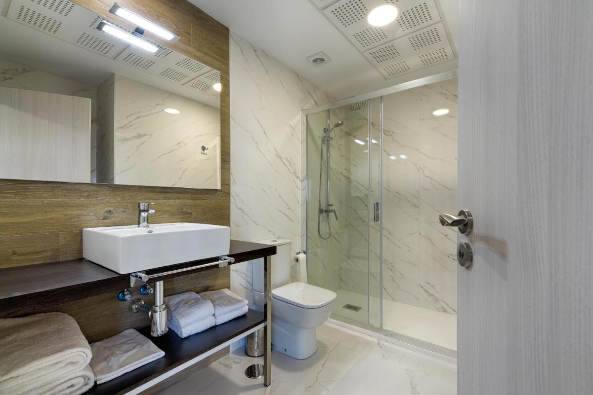 TH Apartments by Como en Casa - Housity