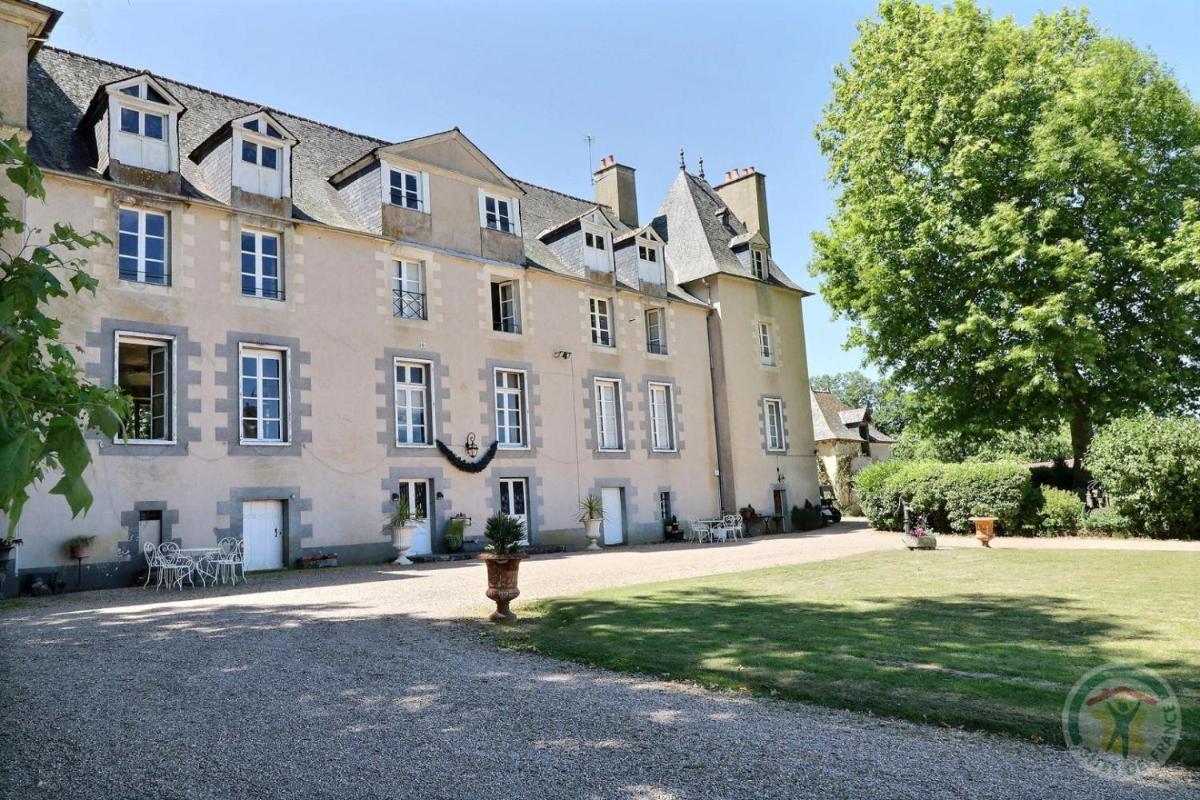 Château du Golf de la Freslonnière - Housity