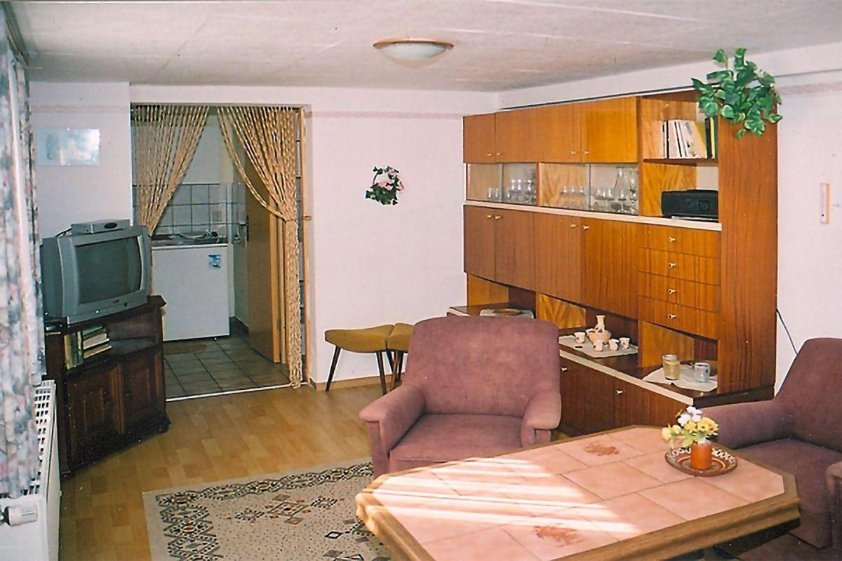 Preisguenstige-und-schoene-Ferienwohnung-zentral-gelegen-in-Bergen-auf-Ruegen - Housity