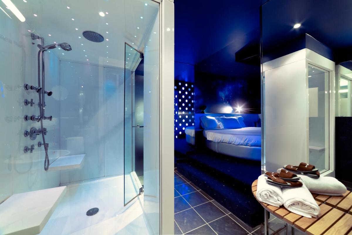 Motel Hotel Piranha - Housity
