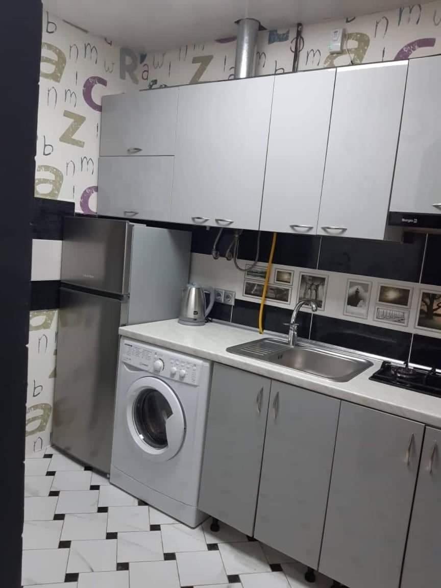 Квартира студія подобово 1 - Housity