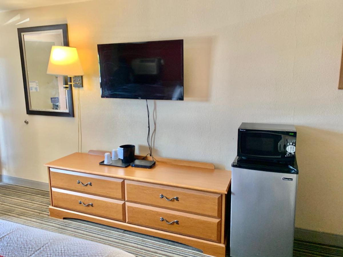 Scottish Inns and Suites- Bordentown, NJ - Housity