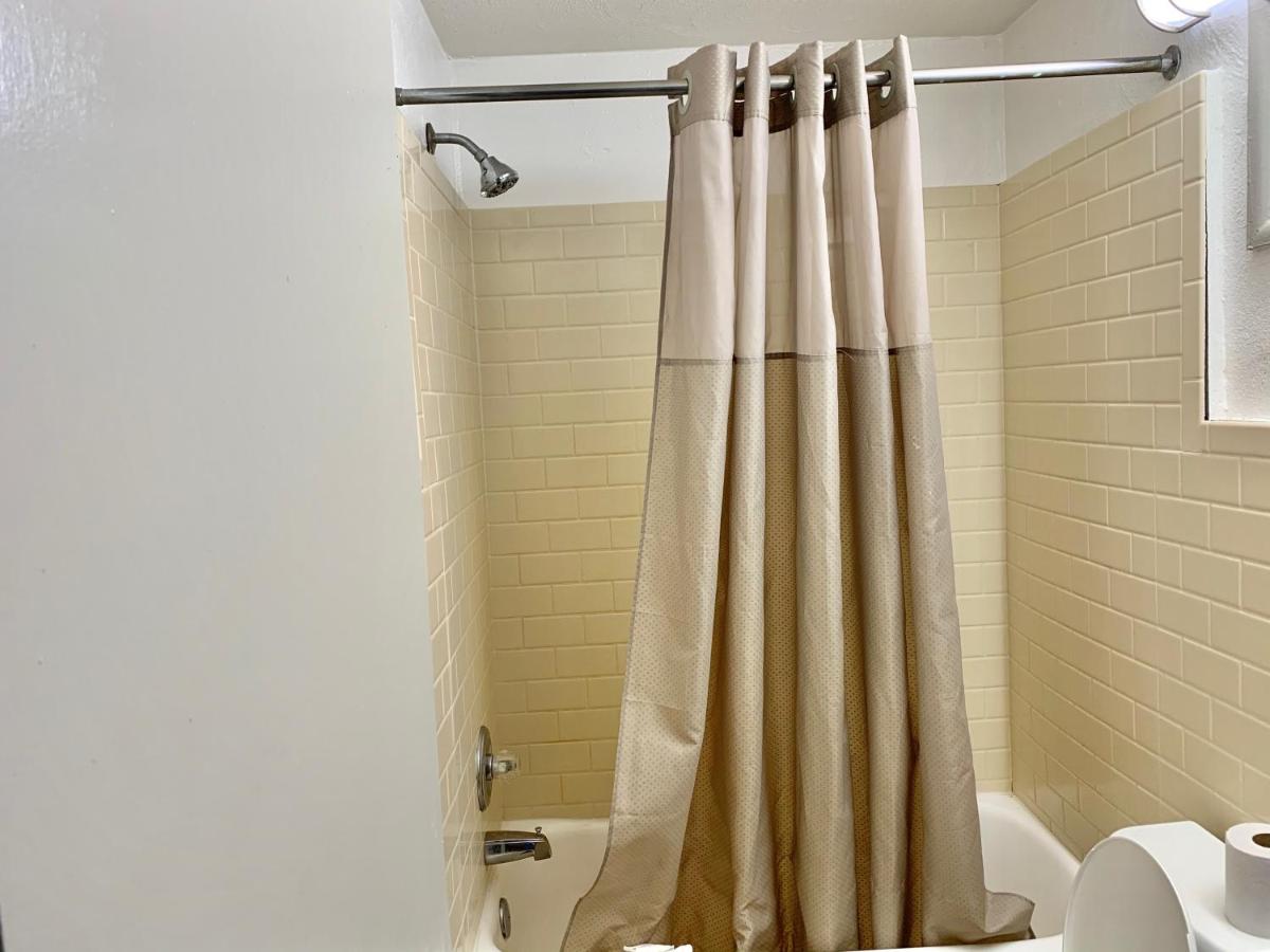 Scottish Inns and Suites- Bordentown, NJ - Housity