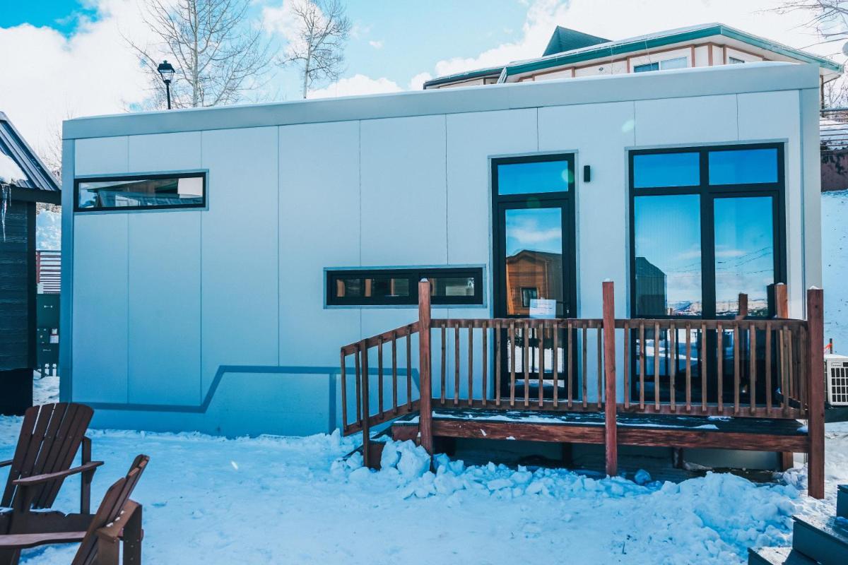 Tiny Homes at Powderhorn Mountain Resort - Housity
