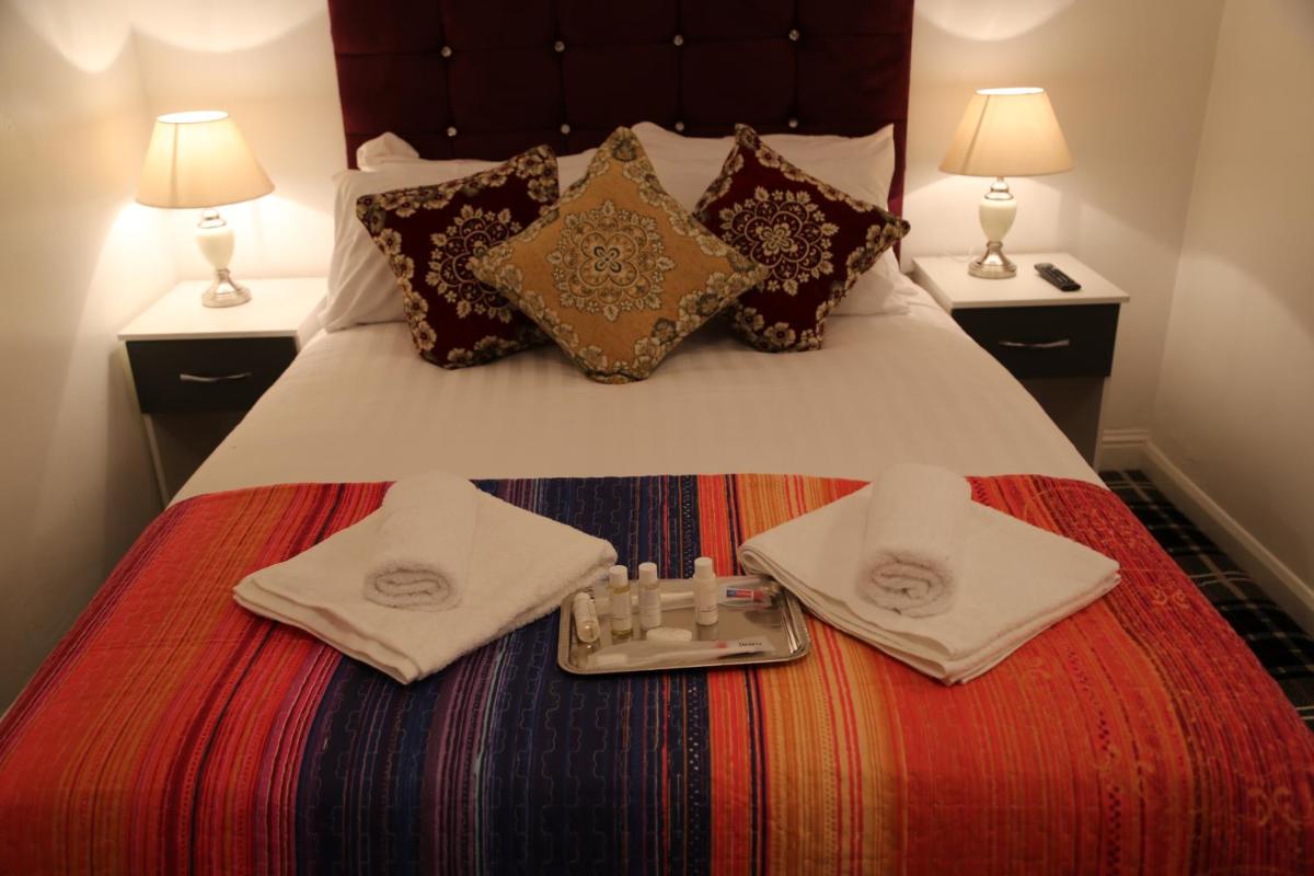 ATZ&H Inn - Housity