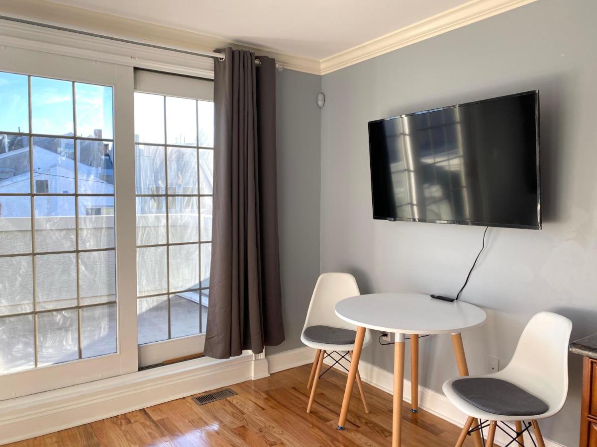 Alina & Fanny - Philadelphia 1212 Mt Vernon St - Housity