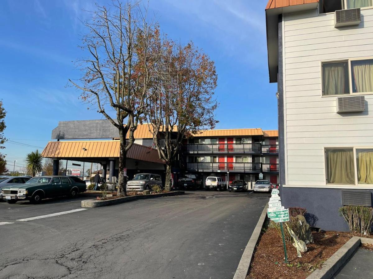 Portland Inn - Housity