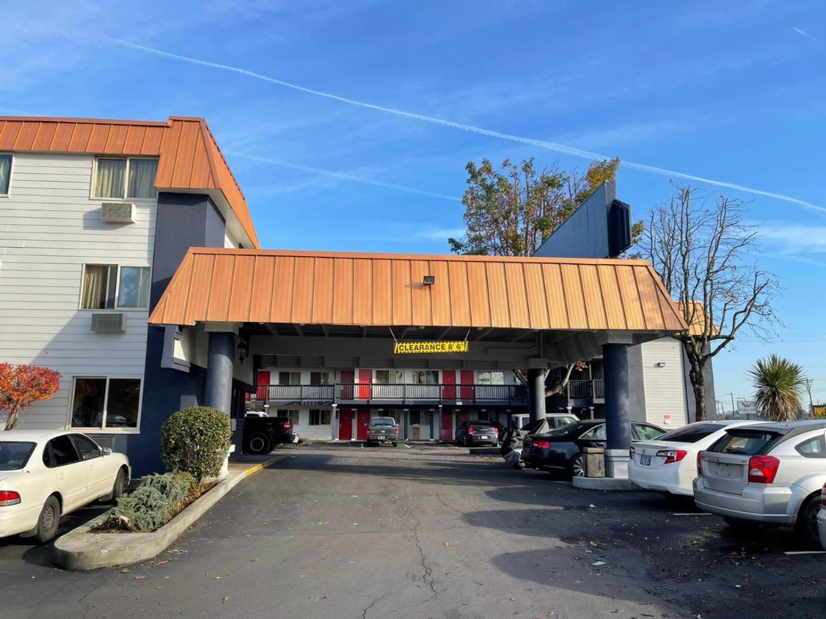 Portland Inn - Housity