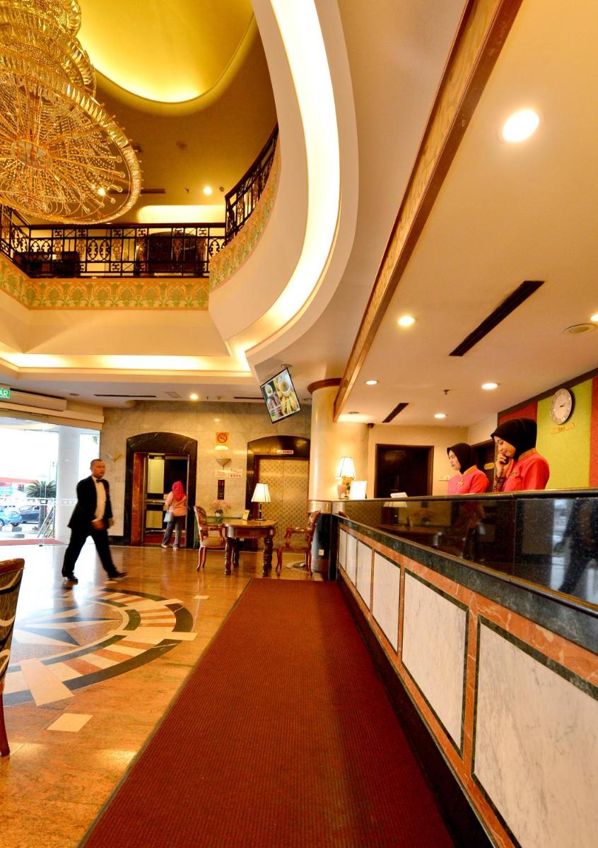 Emerald Puteri Hotel - Housity