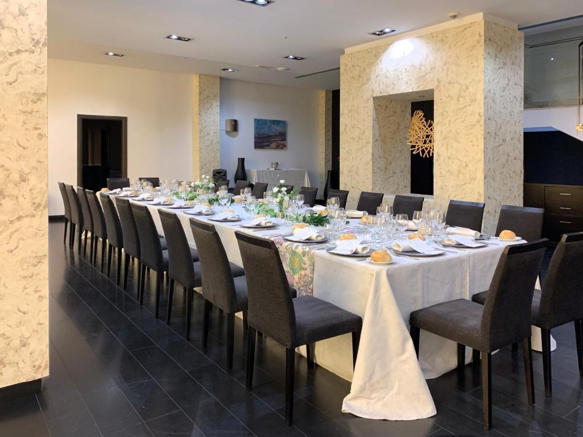 Un restaurante o sitio para comer en Gran Hotel Don Manuel