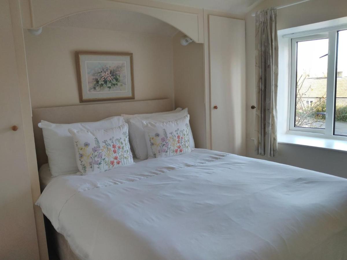 The Lodge - Housity
