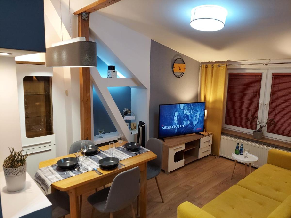Copernicus 10 - Housity