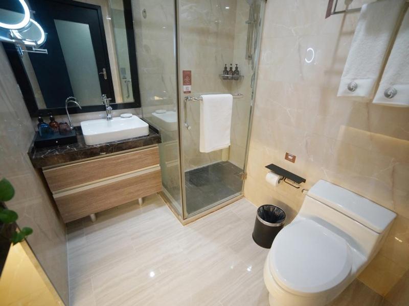 GYA hotel Yancheng Wengang Road Railway Station - Housity