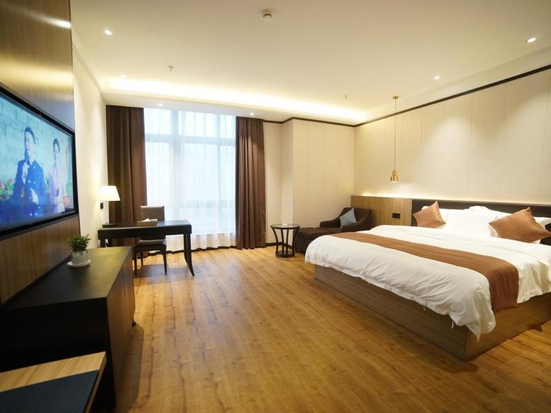 GYA hotel Yancheng Wengang Road Railway Station - Housity