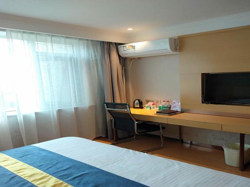 Suitetrails - GreenTree Inn Yancheng Binhai County Dongpu Industrial Park Express Hotel