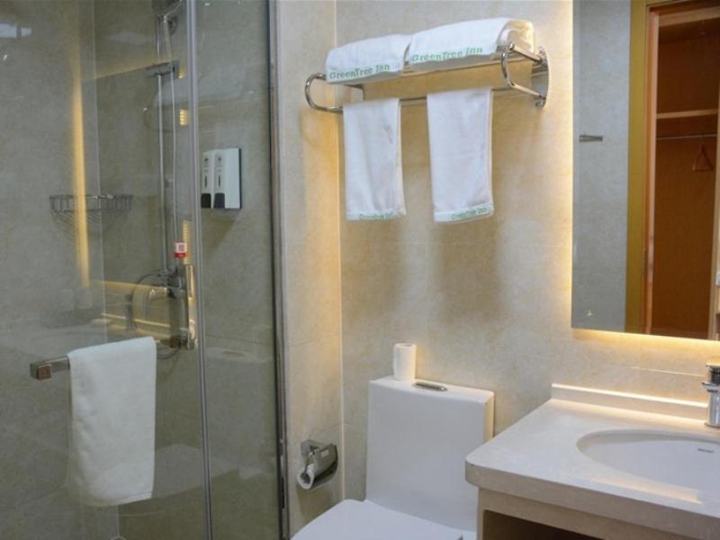 Suitetrails - GreenTree Inn Yancheng Binhai County Dongpu Industrial Park Express Hotel