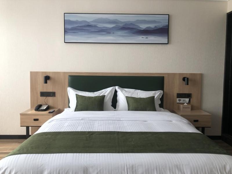 GreenTree Inn Hefei Feixi Guanting Guanshan Road - Housity
