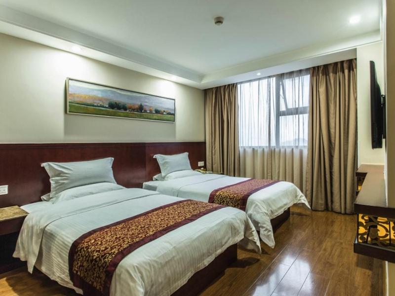 GreenTree Inn Guangxi Nanning Jiangnan Wanda Plaza Tinghong Road Express Hotel - Housity