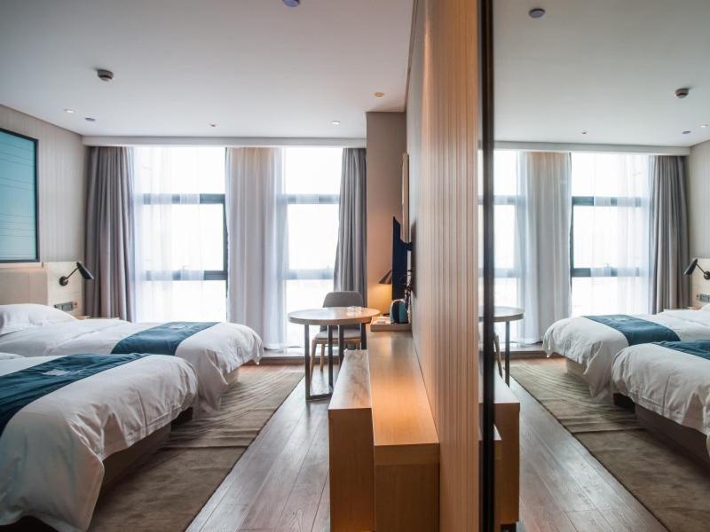 Suitetrails - GreenTree EasternLianyungang Wanda Plaza Hotel