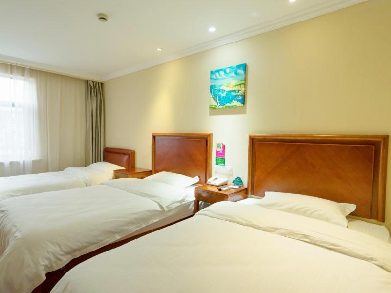 GreenTree Inn Shanghai Luojing Express Hotel - Housity