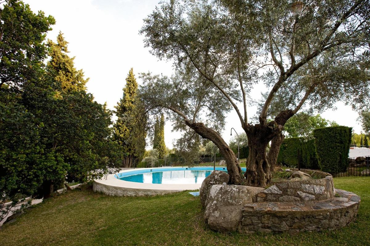 Hotel la Perdiz - Housity