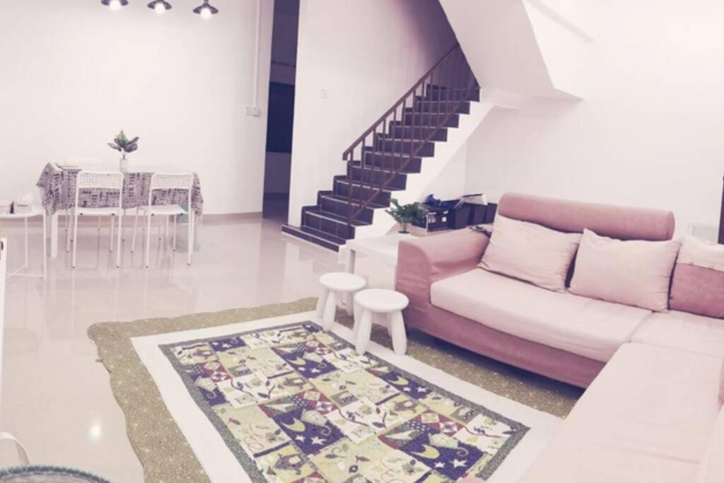 Homestay Pontian Fully Airconditioned - Housity