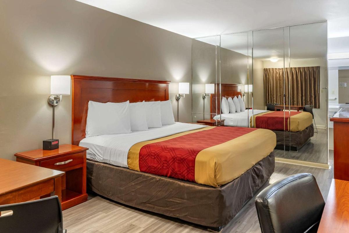 Econo Lodge Charlottesville North - University Area - Housity