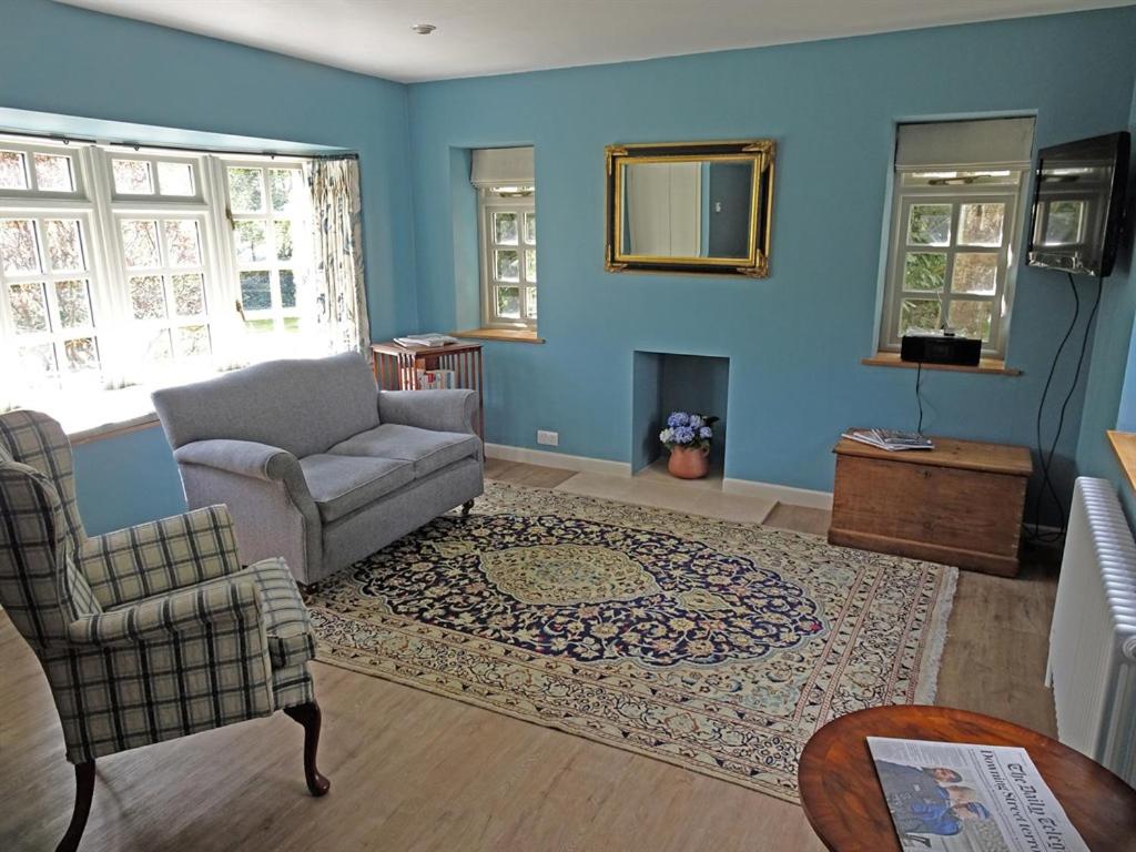 The Annex at Redlynch Lodge - Housity
