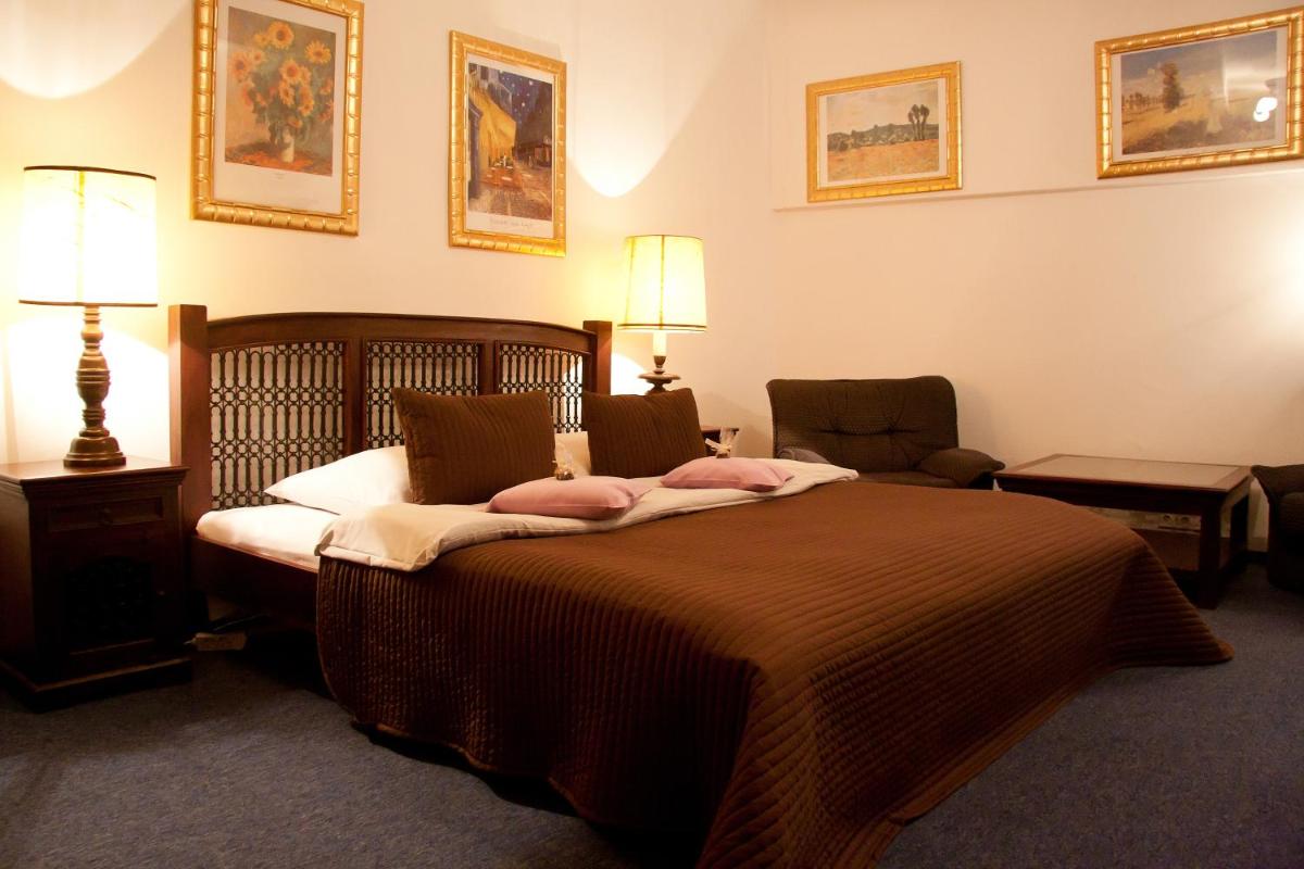 Hotel Pod Orłem - Hizvo