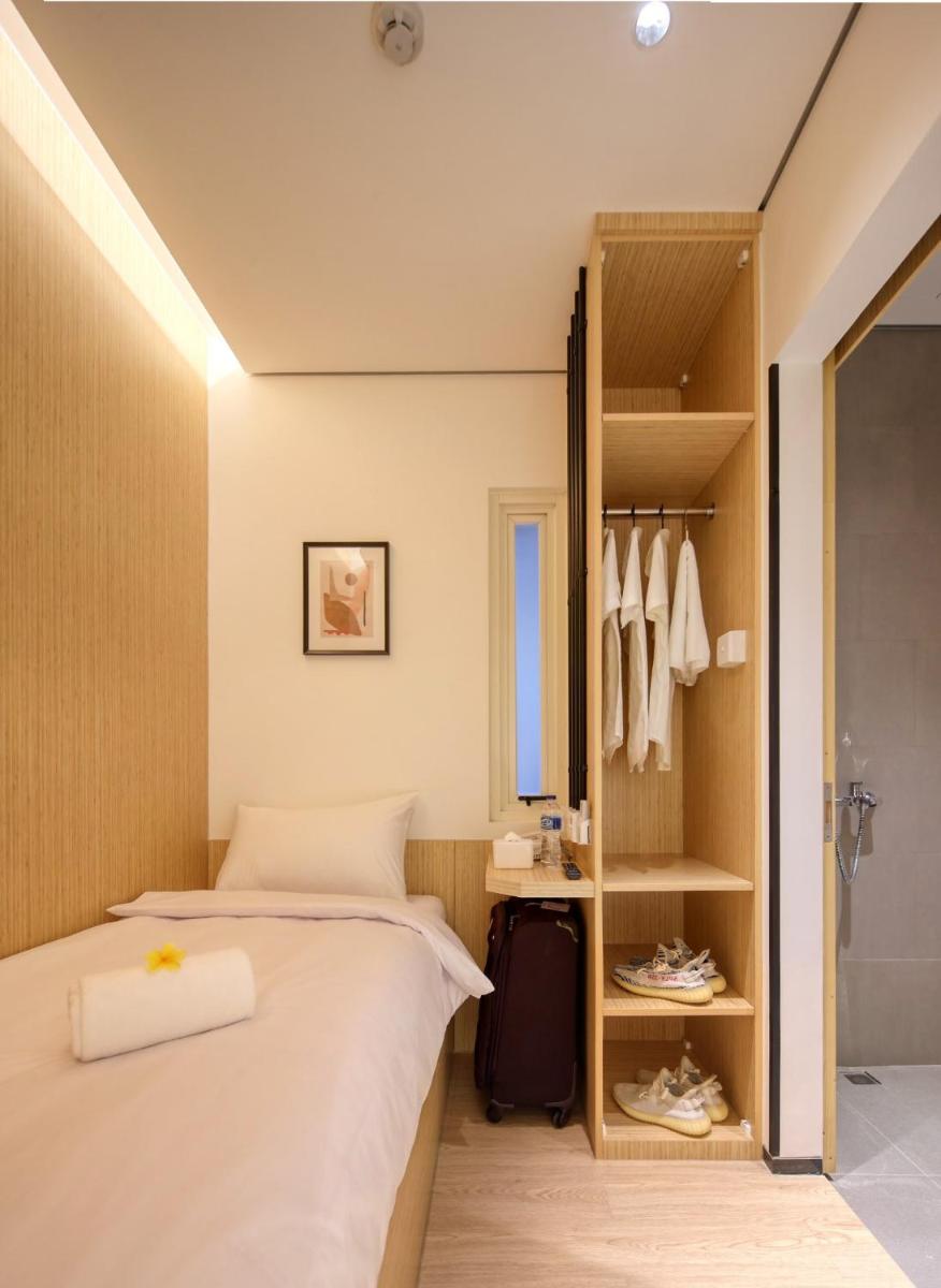 Cool Living - Housity