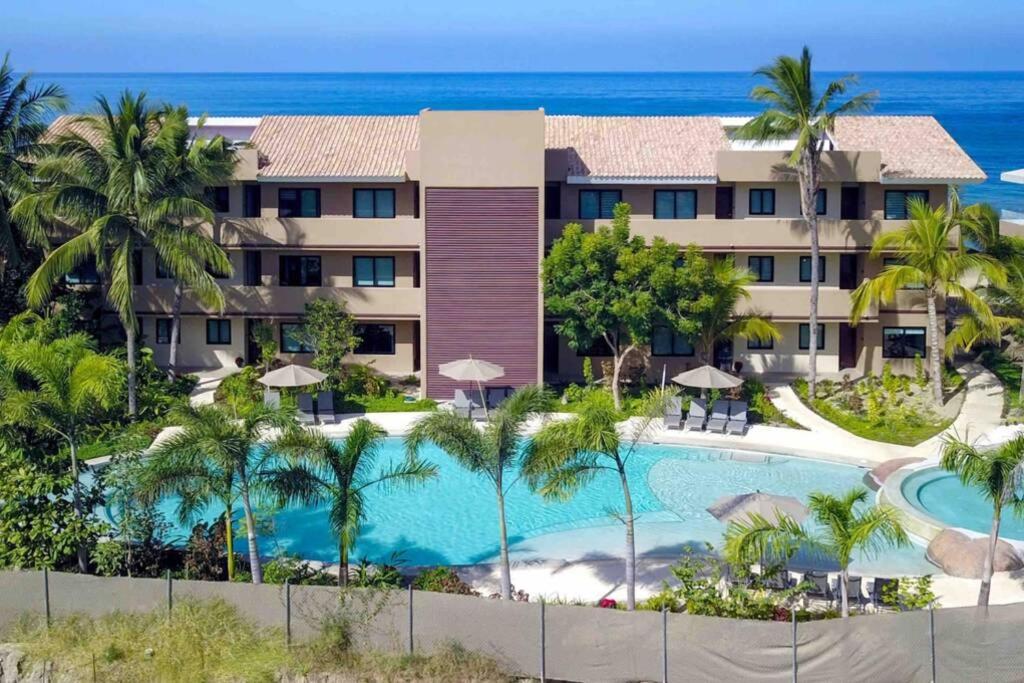 Suitetrails - SaltLife San Pancho Beachfront