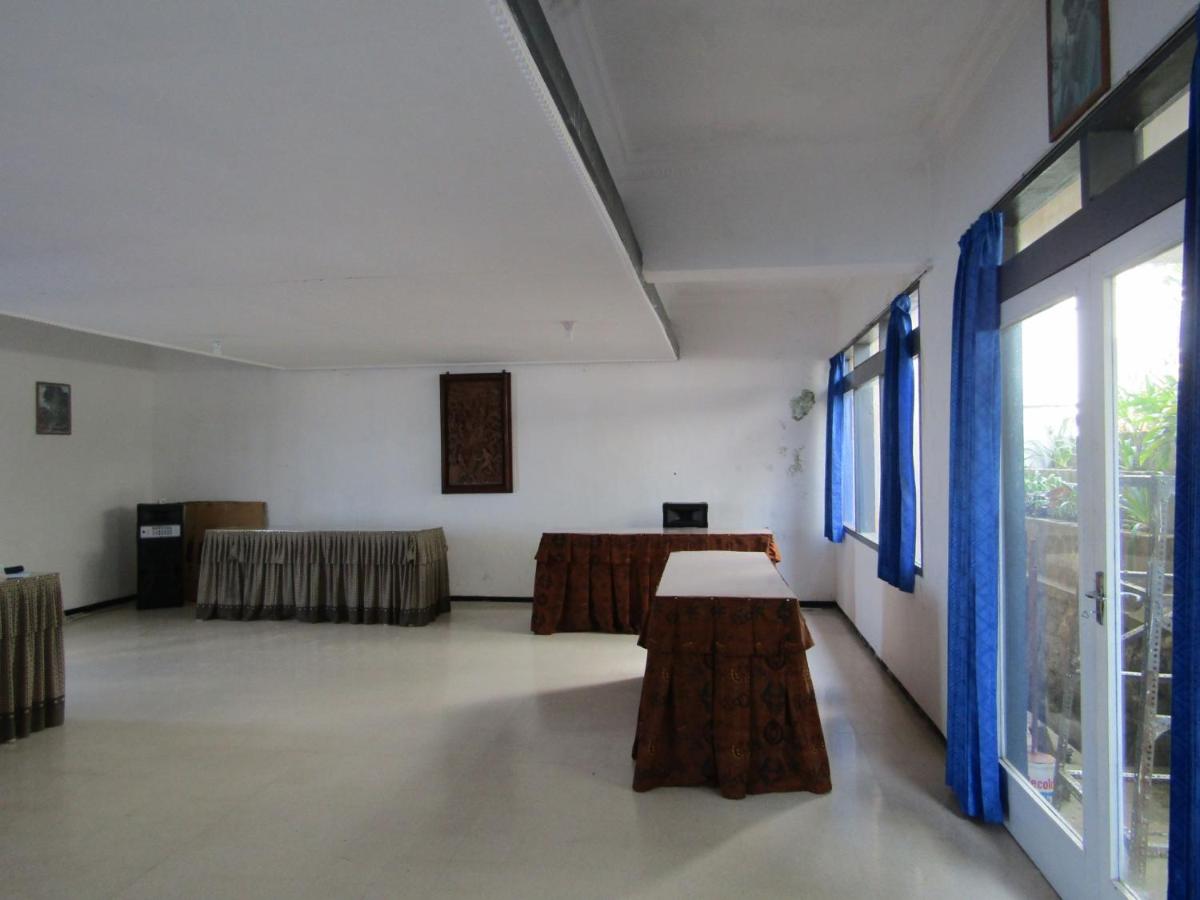 Hotel Pantes - Housity