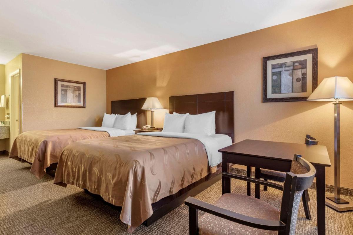 Quality Inn Russellville I-40 - Housity